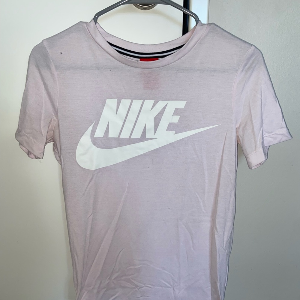 Pink Nike t shirt